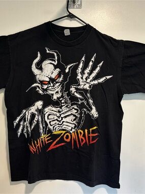 VTG ‘96 White Zombie Sz:XL 2-side uncensored band tee Devil Skeleton graphic.